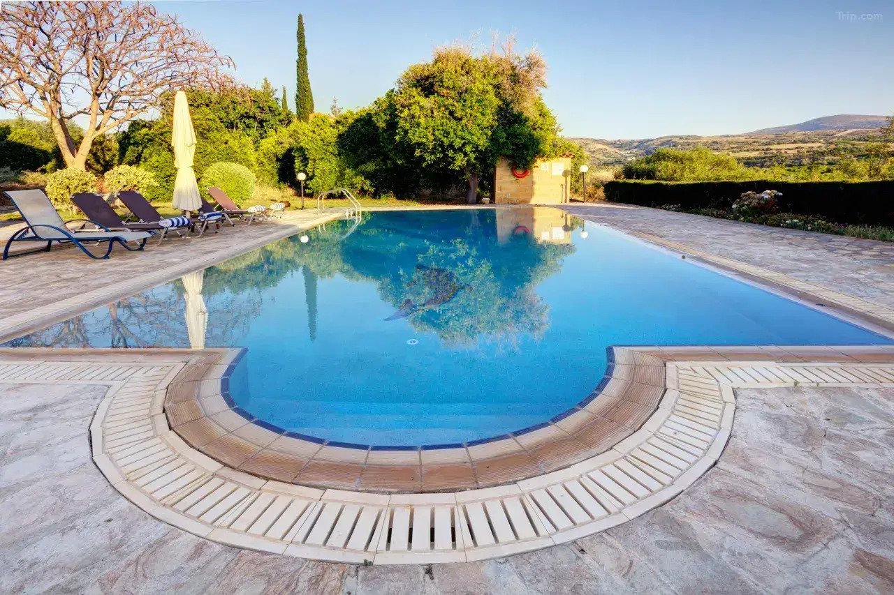 Where Life Feels Like a Holiday – Elegant Sea-View Villa in Argaka