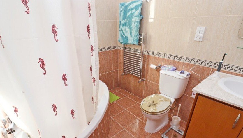 Elegant Bungalow with Breathtaking Views in Tranquil Tala