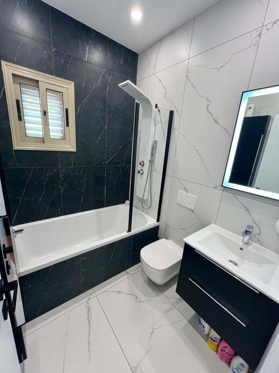 Traumhafte Luxus-Residenz – seltene Chance in bester Lage von Peyia