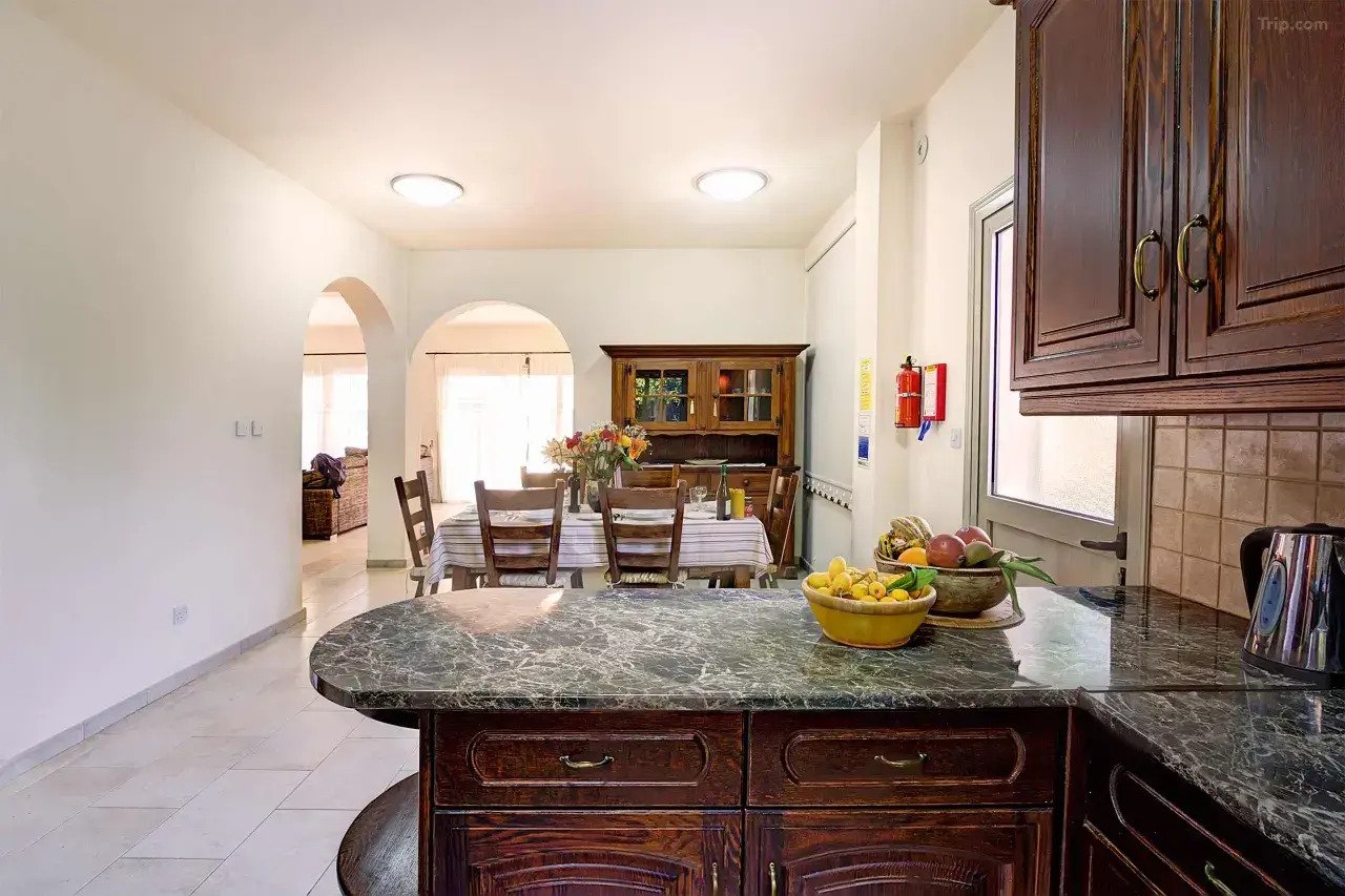 “Where Life Feels Like a Holiday – Elegant Sea-View Villa in Argaka”