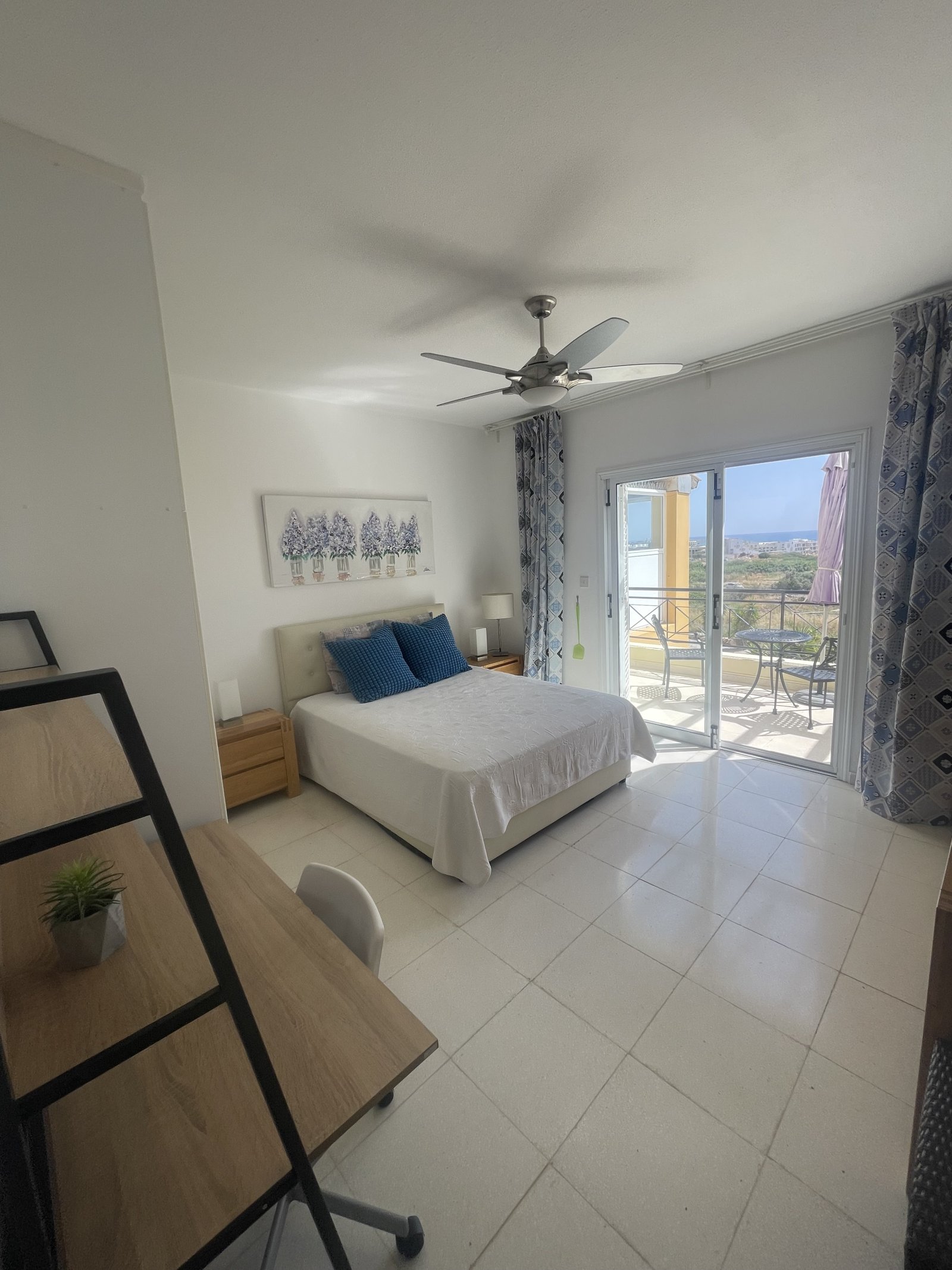 Schickes 2 SZ Haus mit Meerblick und großer Sonnenterrasse