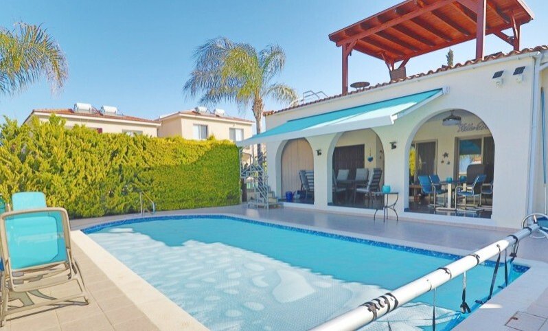 Elegant Bungalow with Breathtaking Views in Tranquil Tala