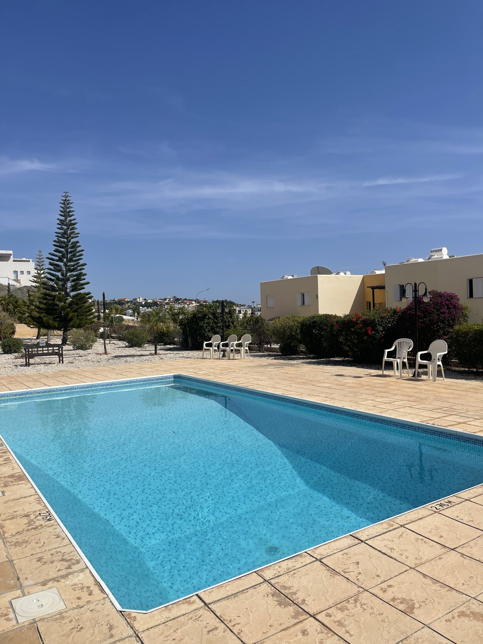 Schickes 2 SZ Haus mit Meerblick und großer Sonnenterrasse 