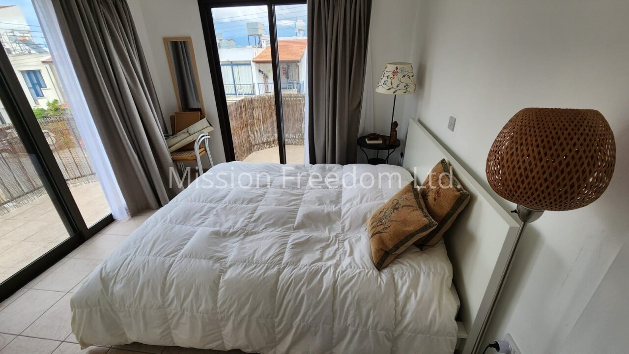 Gemütliche Ein Zimmer Wohnung in Polis