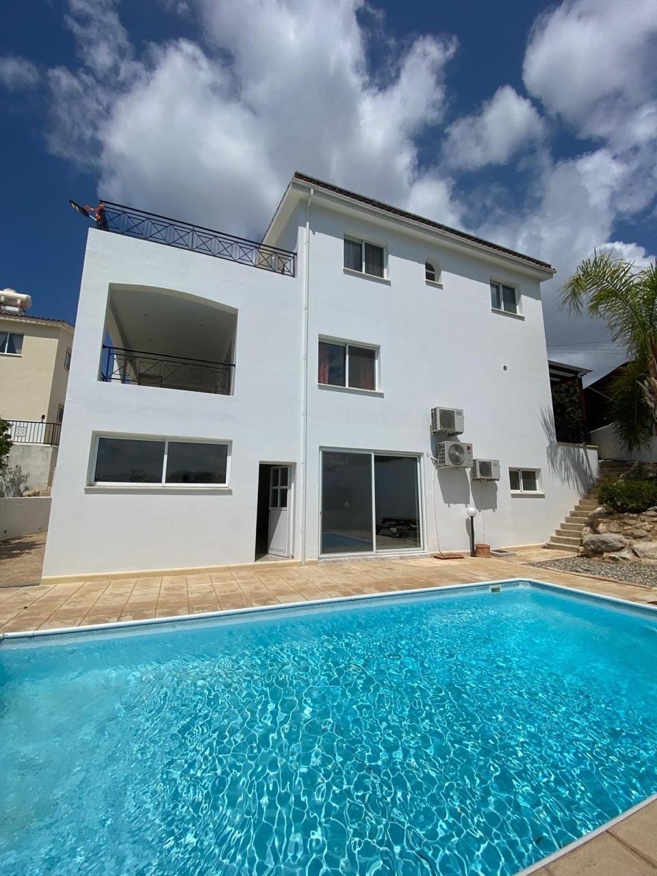 Exklusive Traumvilla mit Einliegerwohnung und Sea view Peyia