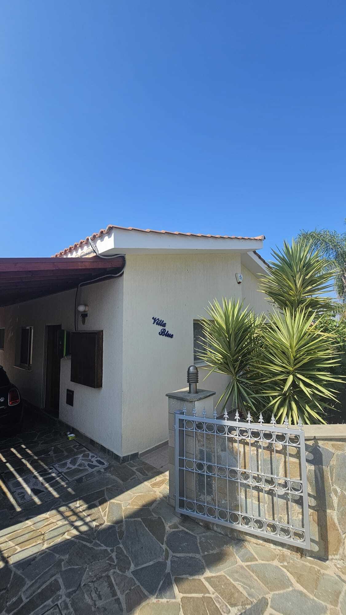 Elegant Bungalow with Breathtaking Views in Tranquil Tala