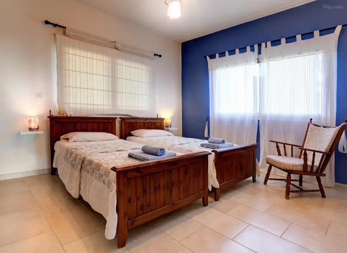 “Where Life Feels Like a Holiday – Elegant Sea-View Villa in Argaka”