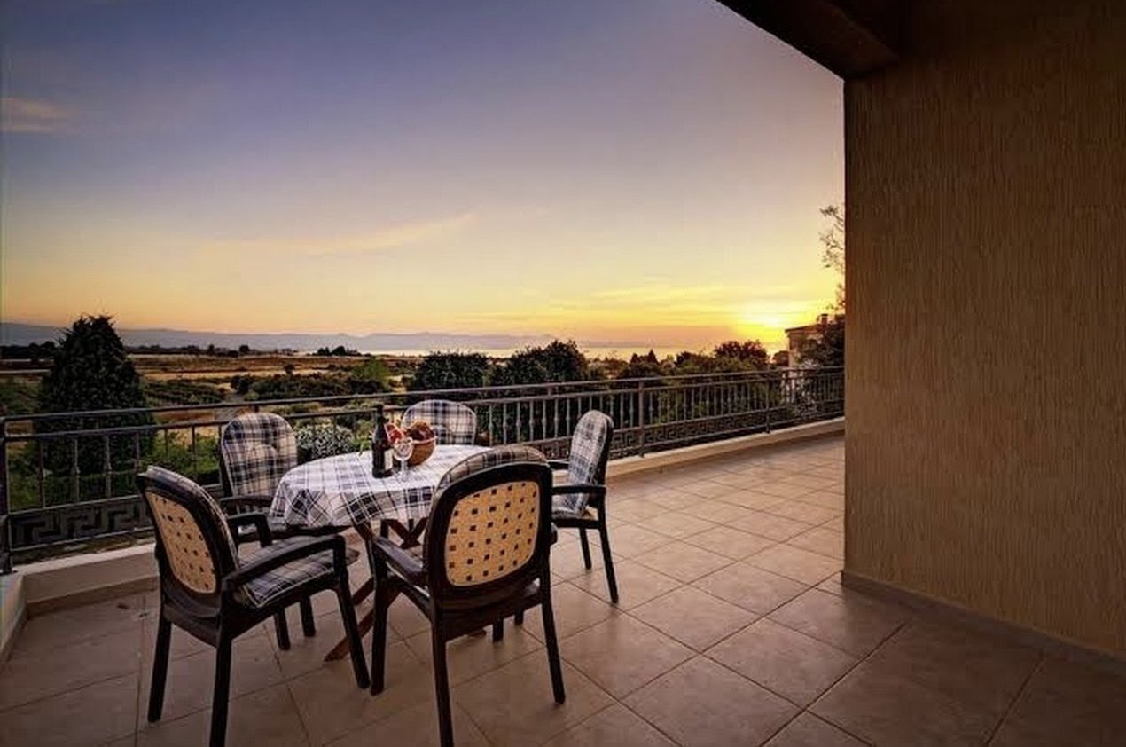 “Where Life Feels Like a Holiday – Elegant Sea-View Villa in Argaka”